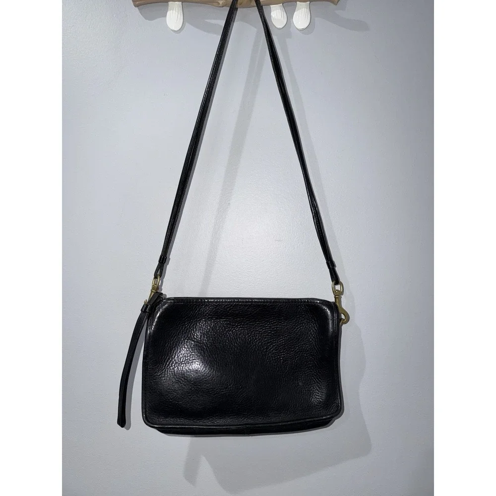 VTG Coach 70's Basic Bag Made in NYC USA Black Leather Clutch Wristlet Crossbody
